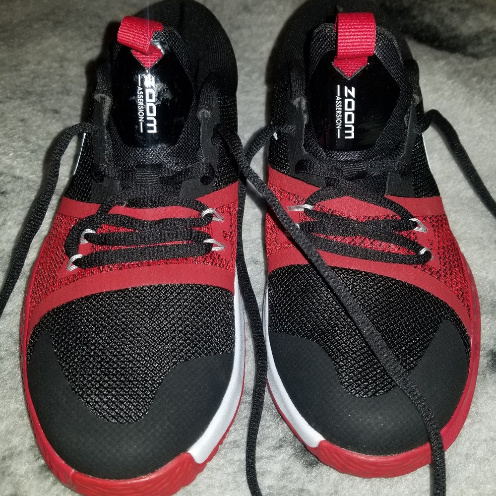NIKE KIDS SNEAKER